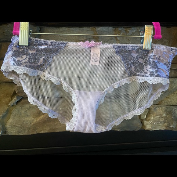 Victoria's Secret Dream Angels Push-up Bra and Panties 32DD - Picture 4 of 6